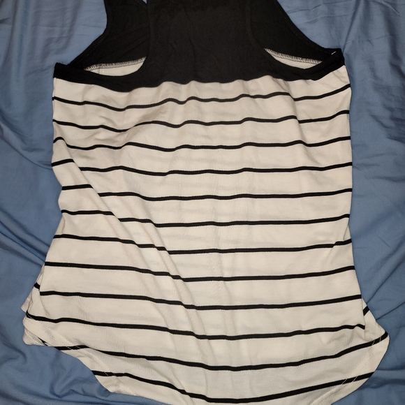 Tanktop - Picture 3 of 3